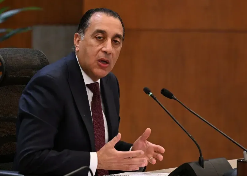 رئيس الوزراء يهنئ وزير الدفاع بمناسبة ذكرى عيد تحرير سيناء