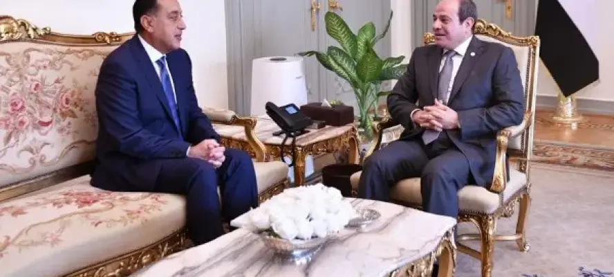 انتصار لصلابة إرادة الدولة.. مدبولي يهنئ الرئيس السيسي بذكرى تحرير سيناء