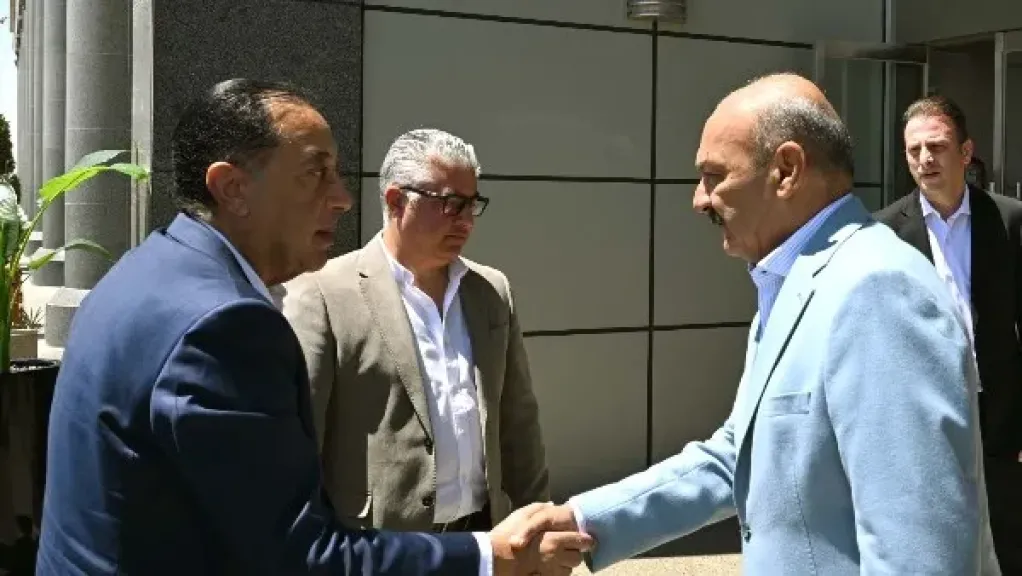 رئيس الوزراء: الدولة تكثف جهودها لتشجيع الصناعة المصرية وتوطينها