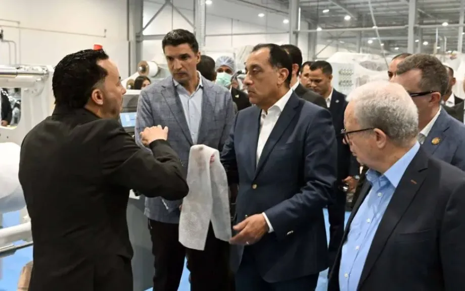 رئيس الوزراء يفتتح 9 مشروعات صناعية بالمنطقة الاقتصادية لقناة السويس