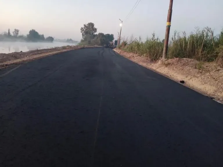 محافظ كفرالشيخ: تنفيذ أعمال الرصف بطريق الفنار بمصيف بلطيم وفقًا لأعلى معايير الجودة