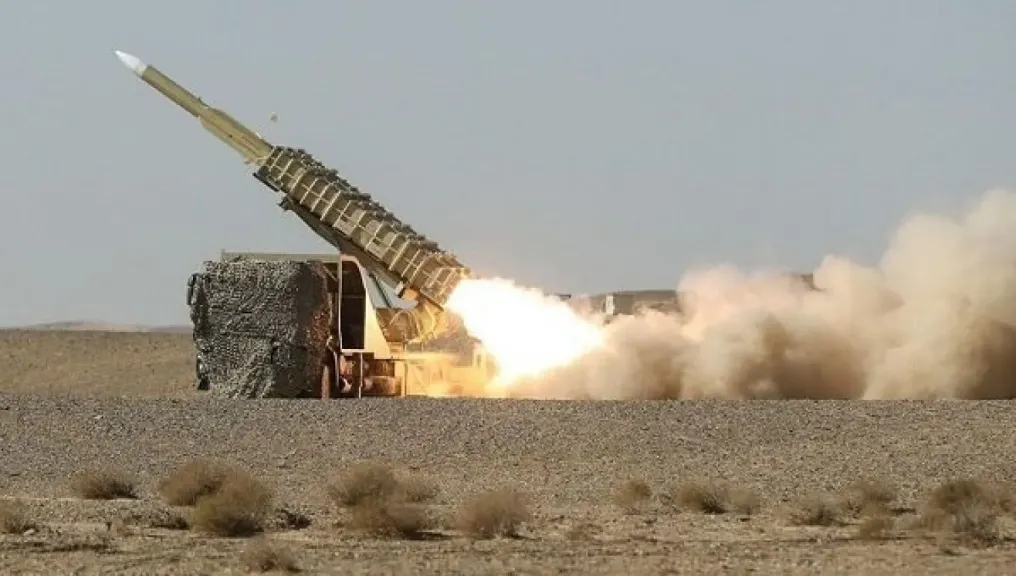 وكالة مهر الإيرانية: الدفاعات الجوية تتعامل مع أهداف في أجزاء من طهران