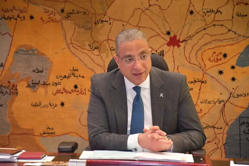 محافظ الجيزة يوجه بسرعة الانتهاء من تأمين جانبي ترعة المريوطية