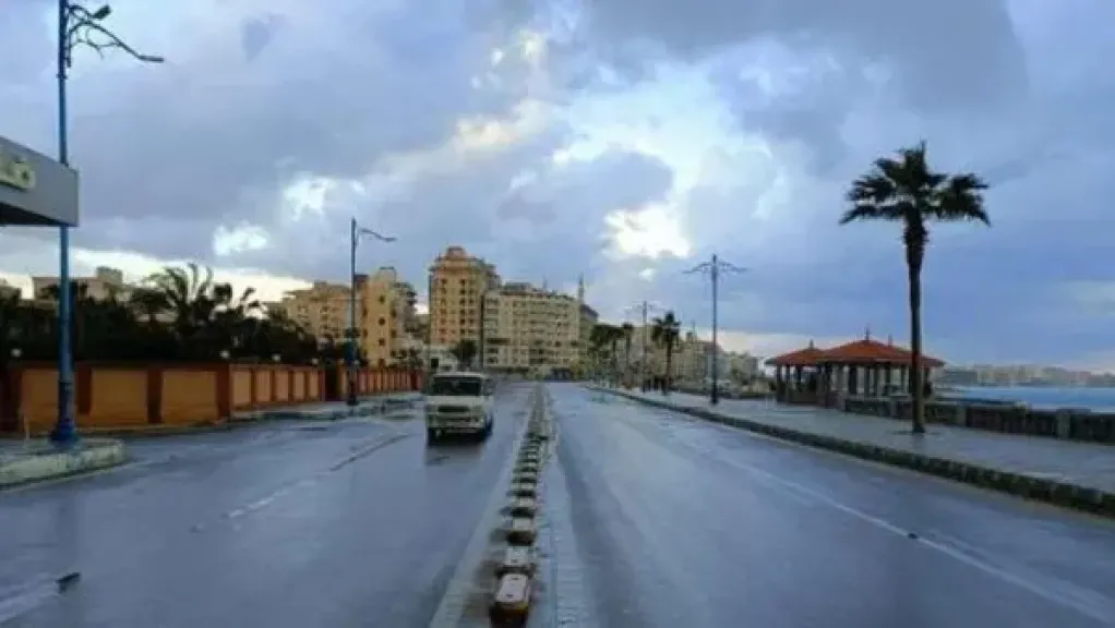 الأرصاد: انخفاض ملحوظ بالحرارة وأمطار رعدية ونشاط للرياح