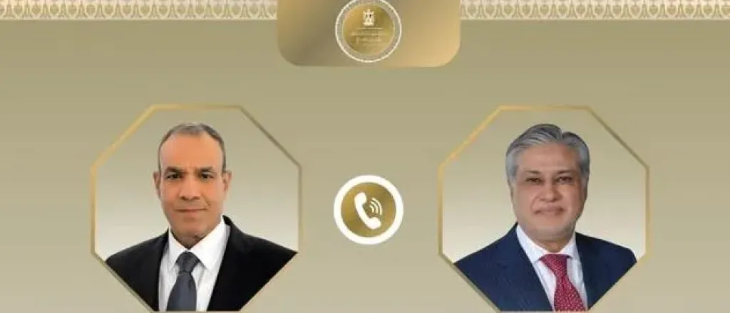 وزير الخارجية يدعو إلى الحفاظ على حرية الملاحة الدولية