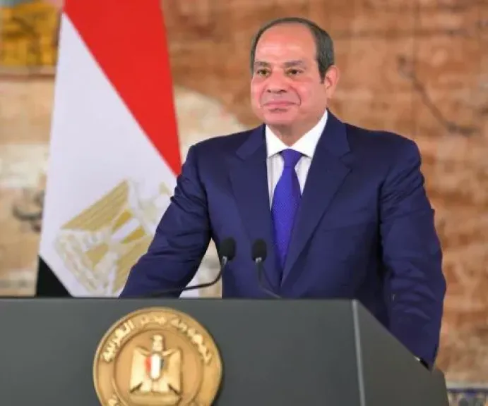 الرئيس السيسي: الجيش قادر على ردع كل ما تسول له نفسه الاقتراب من مصر أو المساس بأمنها القومي