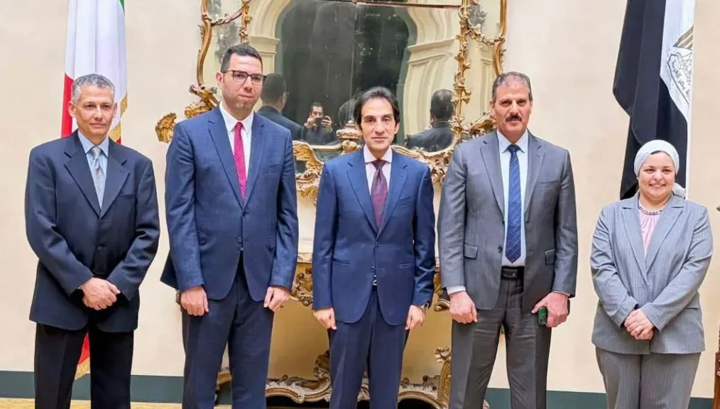 بسام راضي: التعاون مع ايطاليا فى مجال توليد الكهرباء من الطاقة الشمسية لصالح قطاع الصناعة