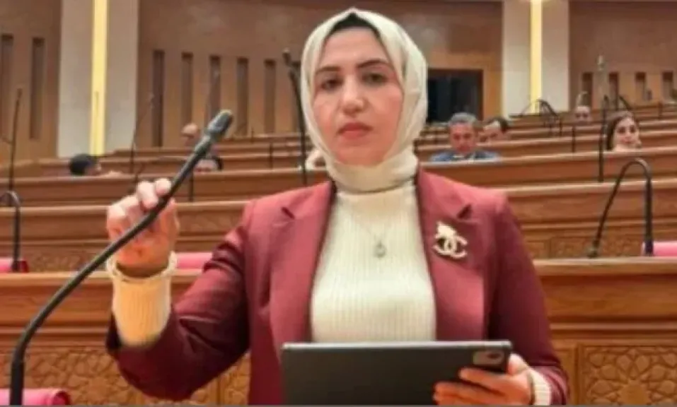 النائبة بثينة أبو زيد تتقدم بطلب إحاطة بشأن عدم تطبيق الحد الأدنى للأجور في القطاع الخاص