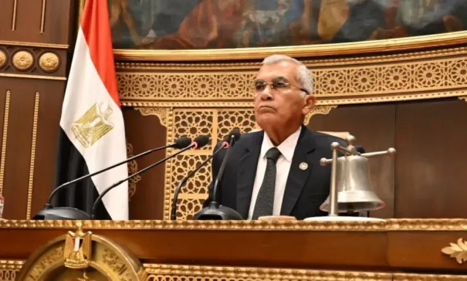 رئيس ”الشيوخ” يرفع أعمال الجلسة.. والمجلس يعود للانعقاد 11 مايو المقبل