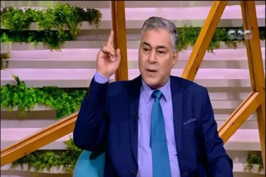 أنا بتعلم منك.. ياسر علي ماهر يكشف تفاصيل مكالمة من عادل إمام بعد فيلم «كابتن مصر»