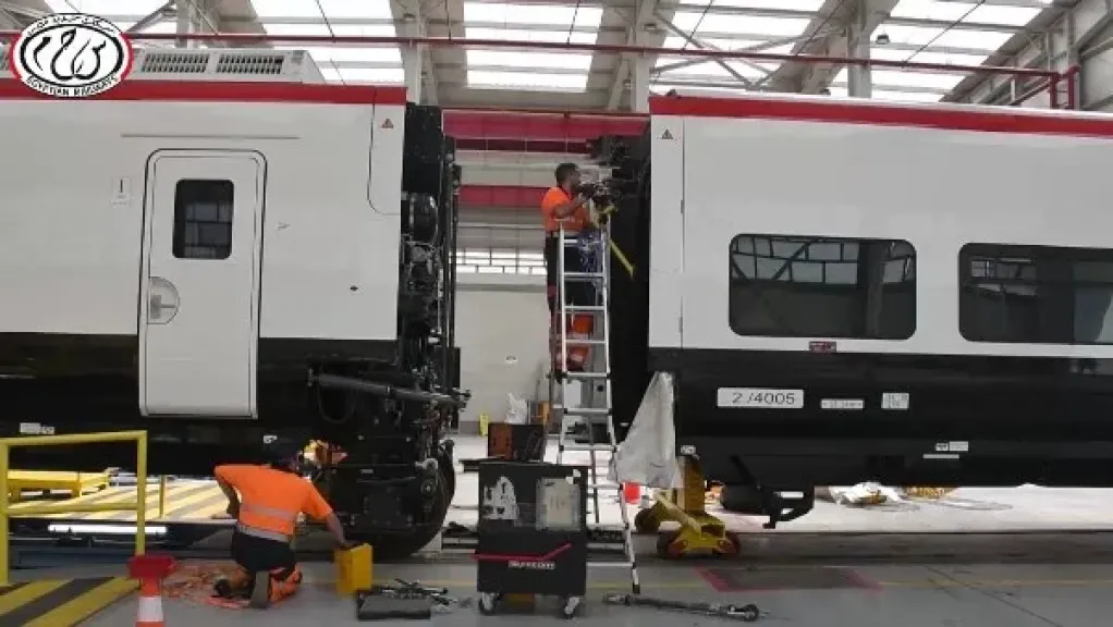 النقل تطلق مادة فيلمية عن الصيانة وأعمال النظافة وتعقيم القطارات