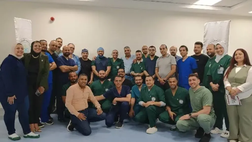 تكلفتها 3 ملايين جنيه قٌدمت بالمجان ..الرعاية الصحية تجري عملية إصلاح الصمام الميترالي بتقنية “Mitral Clip”