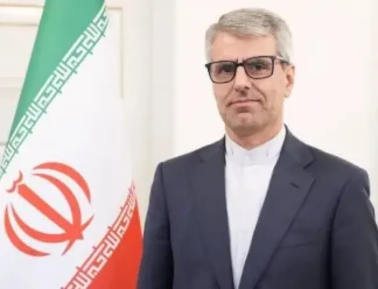 طهران: تشبيه ترامب قوات بلاده بالقراصنة اعتراف صريح يدين واشنطن