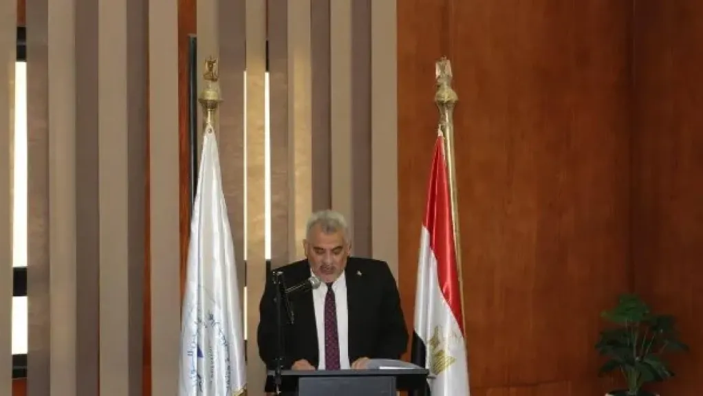 جهاز البحيرات يعلن بدء مرحلة الابتكار الأخضر لتمكين صغار منتجي وبائعات الأسماك بالحلول النظيفة