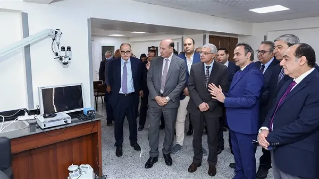 رئيس جامعة الزقازيق يفتتح مراكز التدريب الجراحية المتخصصة بكلية الطب