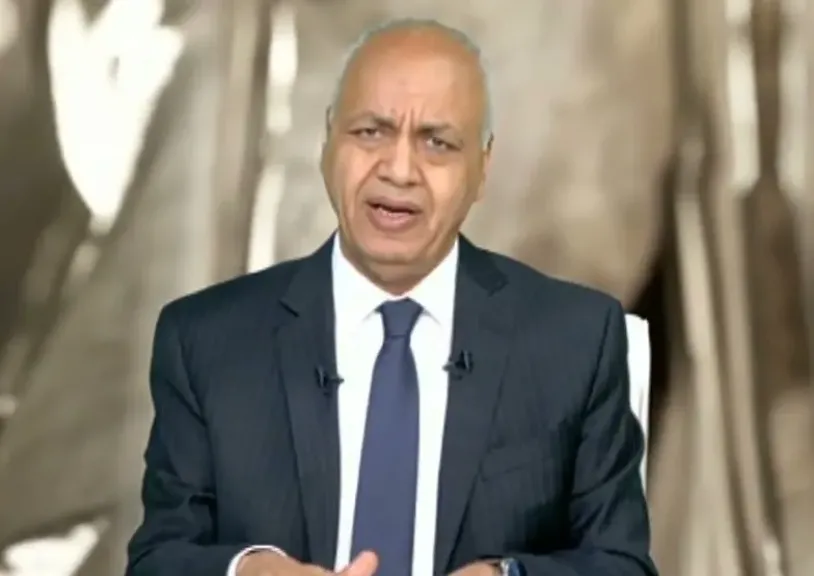 مصطفى بكري يطالب بـقانون جديد للمعاشات: إلى متى نترك أصحاب المعاشات ونغمص العين عنهم؟