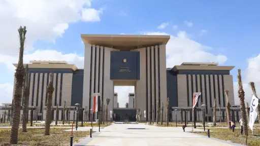 مصر تدين استهداف مطار الخرطوم الدولي والتصعيد الإقليمي المتصل بالأزمة السودانية