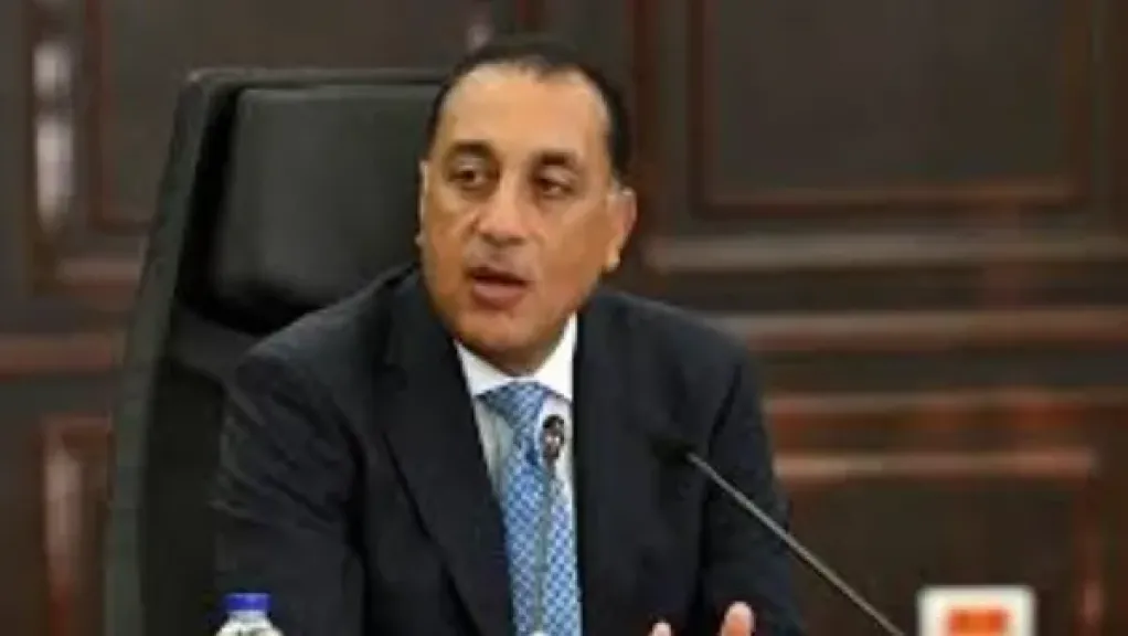 الحكومة تتلقى آلاف الشكاوى في قطاعات البترول والاتصالات والنقل