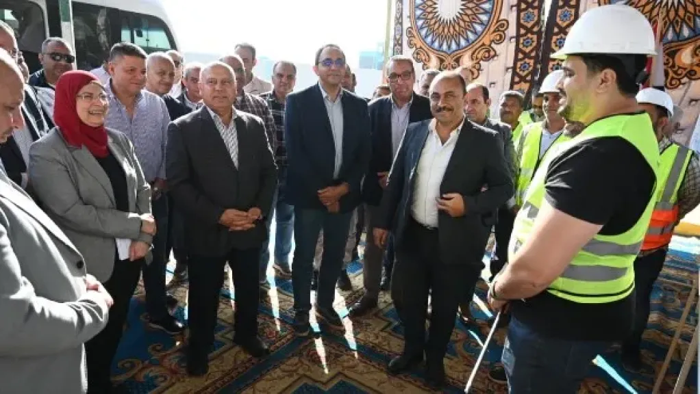 كمال الوزير لمهندس بقنا: ”إحنا بنقول اللى عملناه في الصعيد مش للتباهي”