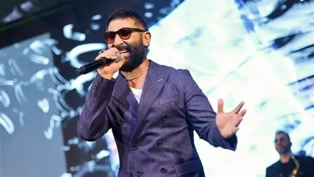 أحمد سعد يحيي ثالث حفلات جولته الغنائية بأمريكا في شيكاغو.. الليلة
