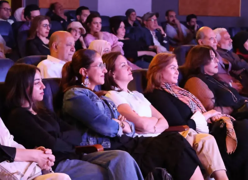 أبرزهم إلهام شاهين وريهام عبدالغفور وهالة صدقي.. فنانون يشيدون بعرض متولي وشفيقة