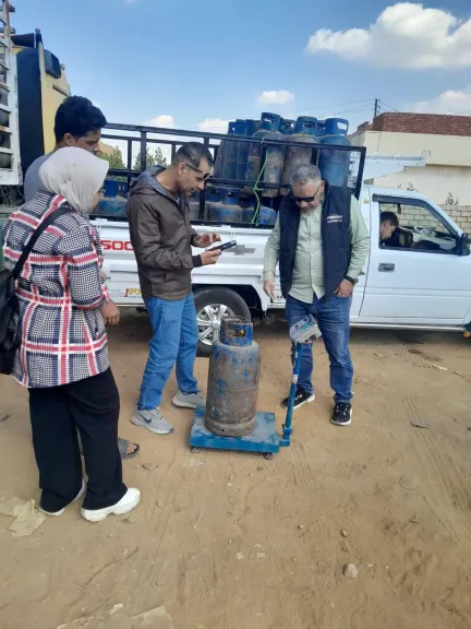 تموين الإسماعيلية يضبط 43 ألف لتر مواد بترولية و1000 أسطوانة بوتاجاز