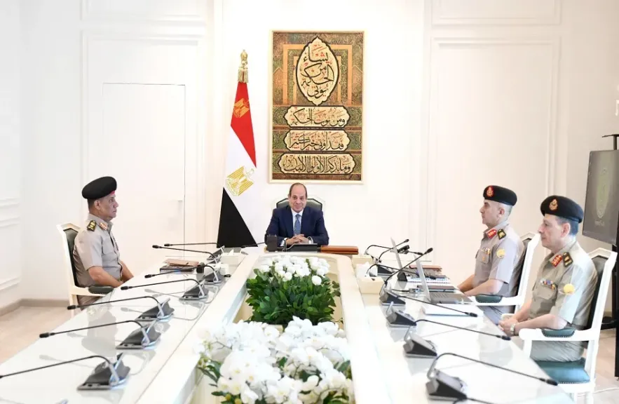 الرئيس يتابع الموقف التنفيذي لبروتوكولات التعاون بين الهيئة الهندسية وعددٍ من الوزارات والهيئات الحكومية