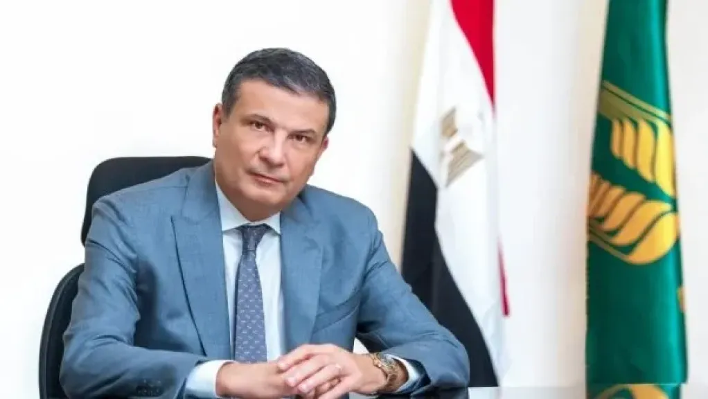 مصر ضيف الشرف..وزير الزراعة يتوجه للجزائر للمشاركة في المعرض الدولي للفلاحة