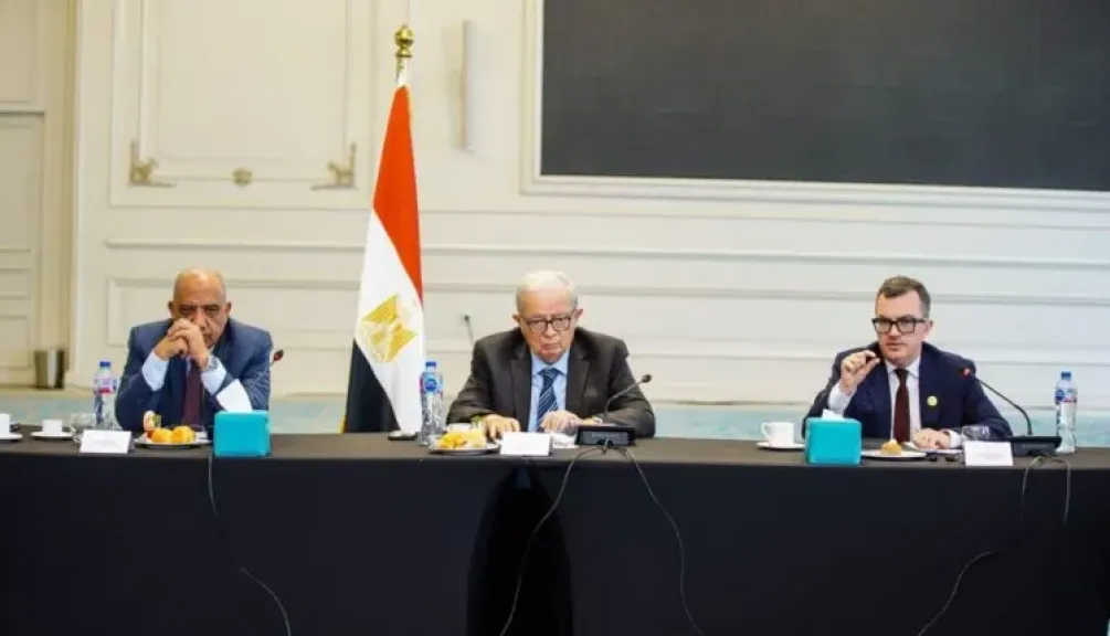 الحكومة والبنك الدولي يبحثان آلية تمويل وضمان البنية التحتية في مصر