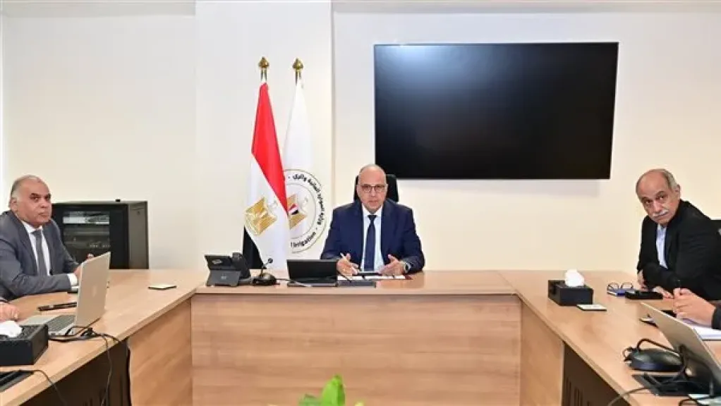 وزير الري يتابع مخرجات خطة تطبيق التوأمة الرقمية على نموذج ترعة الإسماعيلية وفروعها