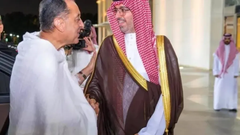وكالة الأنباء السعودية تُبرز زيارة مدبولي للمسجد النبوي الشريف وأدائه الصلاة فيه