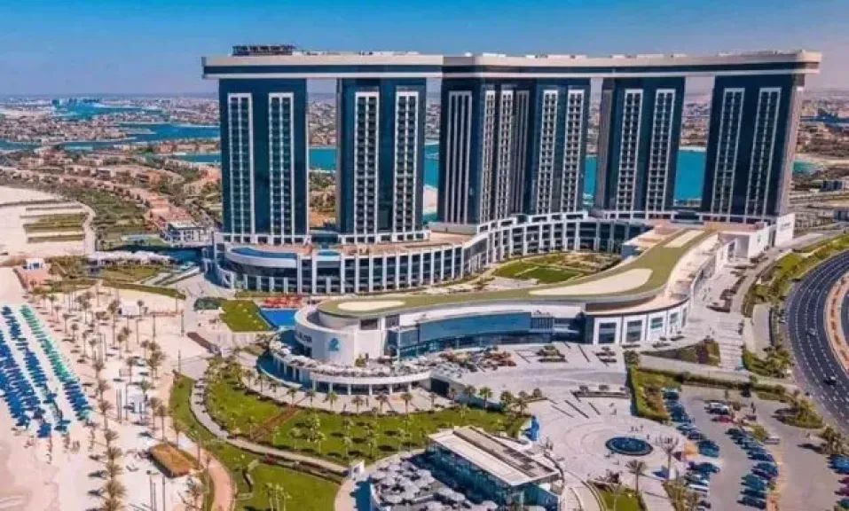برلماني: العلمين الجديدة تحولت إلى مدينة متكاملة تعمل طوال العام وتدعم الاقتصاد الوطني