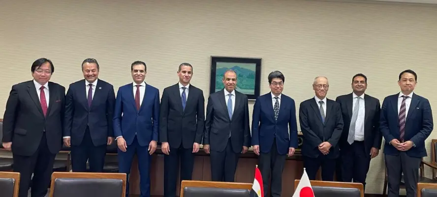 وزير الخارجية يلتقي محافظ البنك الياباني للتعاون الدولي