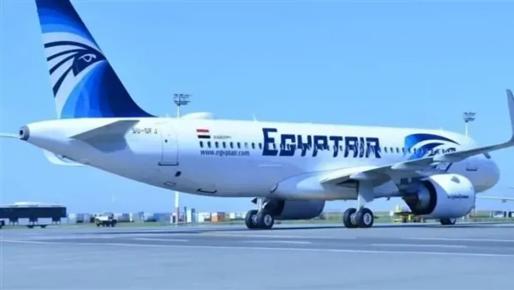 رئيس مصر للطيران: نواصل تطوير الخدمات الرقمية