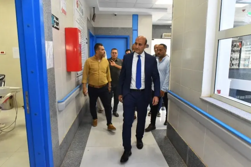 محافظ أسيوط يتفقد وحدة طب الأسرة بقرية المعصرة