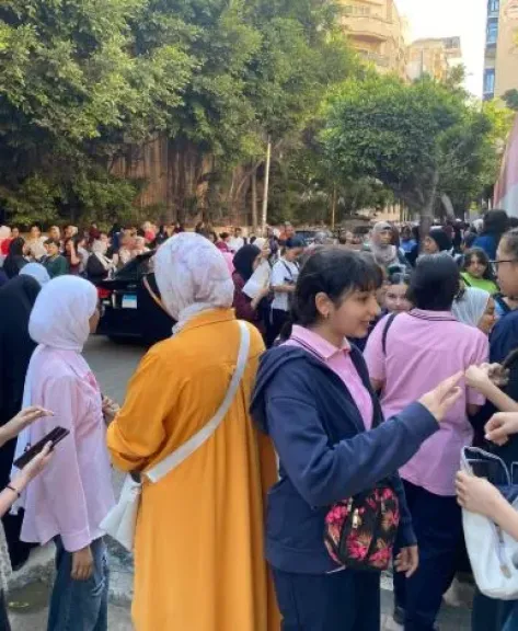 هدوء وانتظام في أول أيام امتحانات الشهادة الإعدادية داخل لجان الإسكندرية