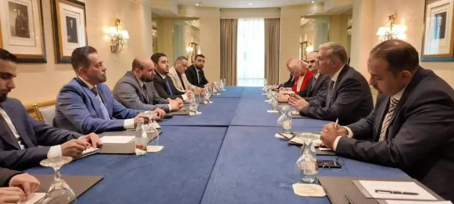 وزير البترول يبحث مع نظيره السوري سبل تعزيز التعاون في مجالات البترول والغاز