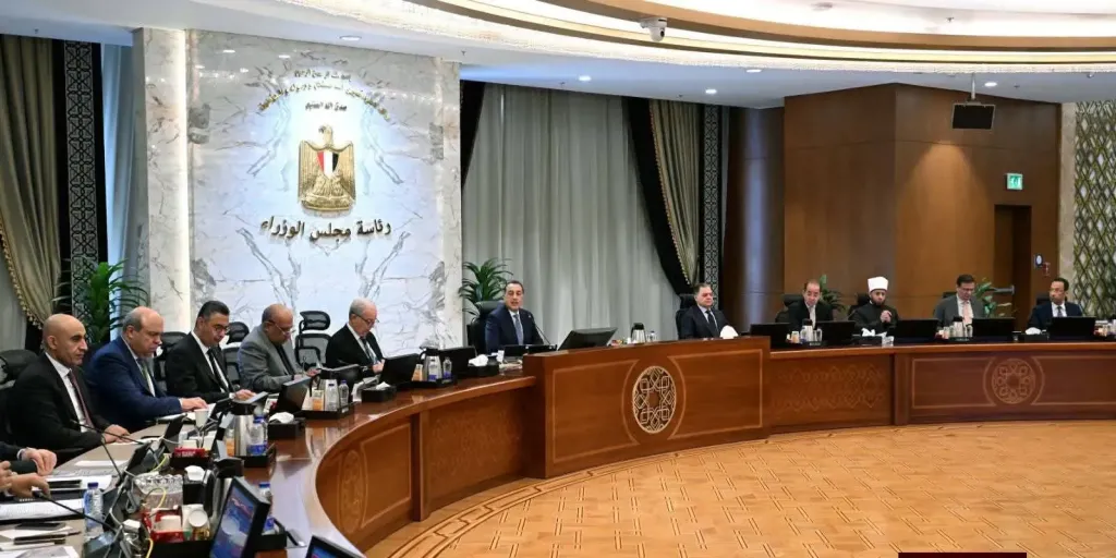 بدء اجتماع مجلس الوزراء الأسبوعي