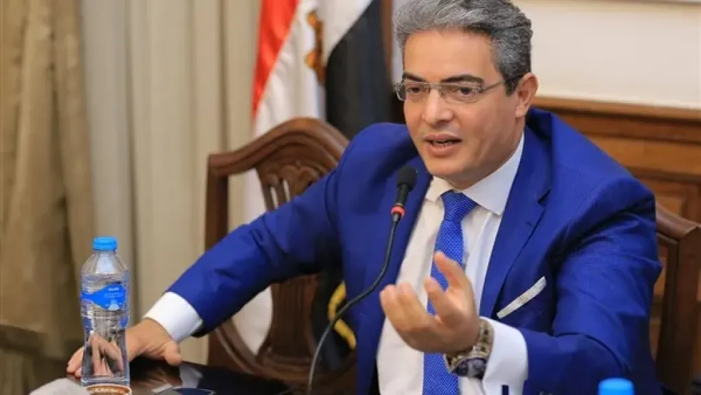 طارق سعدة: «السوشيال ميديا» تفوقت على الإعلام التقليدي.. هي الأوسع انتشارًا والأكثر تأثيرًا