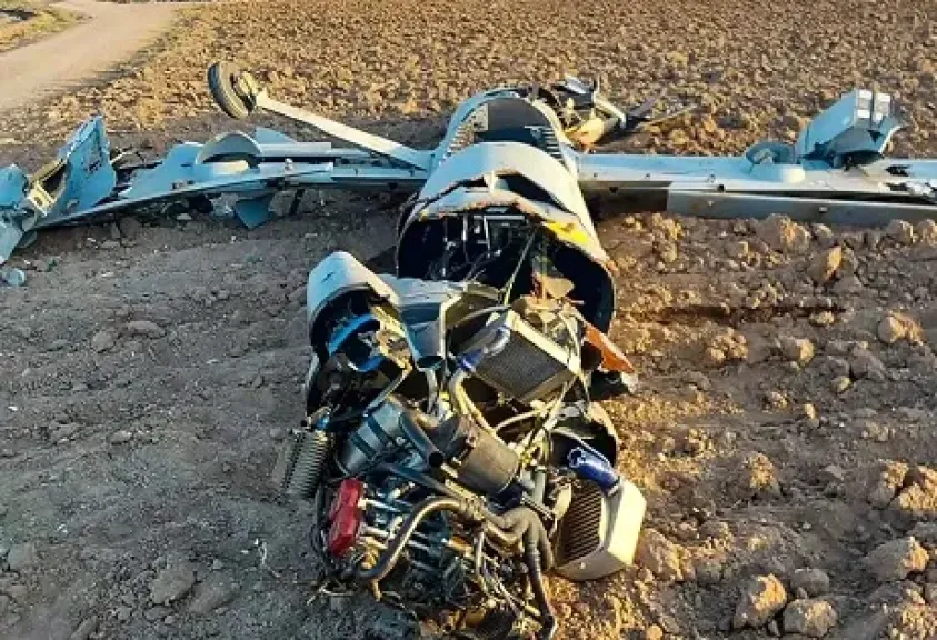 دوي انفجارات في بندر عباس.. ووكالة تسنيم: القوات منعت ناقلة نفط من عبور مضيق هرمز