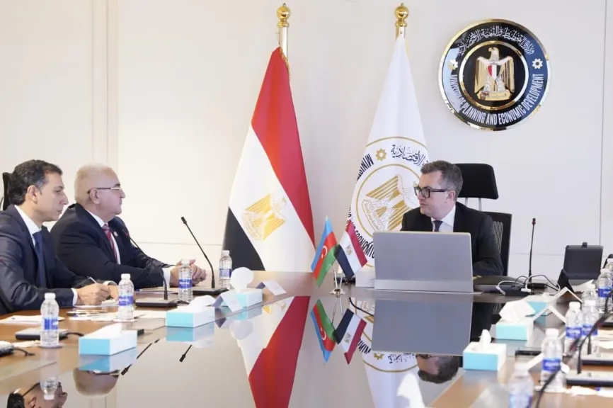 وزير التخطيط يبحث مع سفير أذربيجان صياغة مرحلة جديدة من الشراكة التنموية
