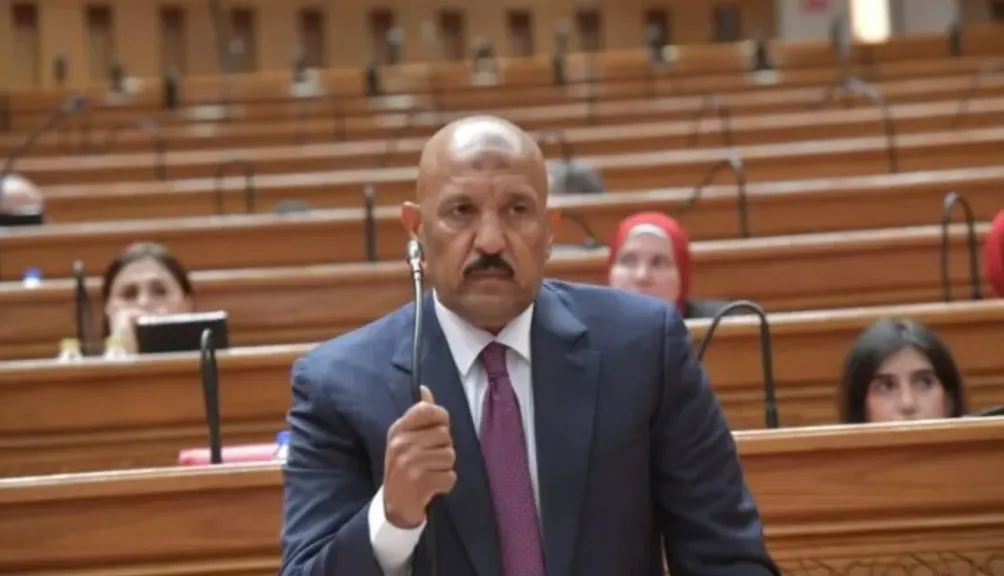 النائب أحمد الحديدي: المواطن لا يشعر بآثار المنح والاتفاقيات.. وتأخر نقل المرضى بين المستشفيات يهدد حياتهم