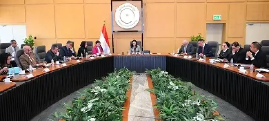 وزيرة التضامن تترأس الاجتماع الأول للجنة العليا لمبادرة حياة للتصدى لقضية الطفل في وضعية الشارع