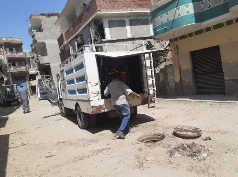 محافظ كفر الشيخ يوجه بتكثيف أعمال تطهير وصيانة شبكة الصرف الصحي بمركز قلين