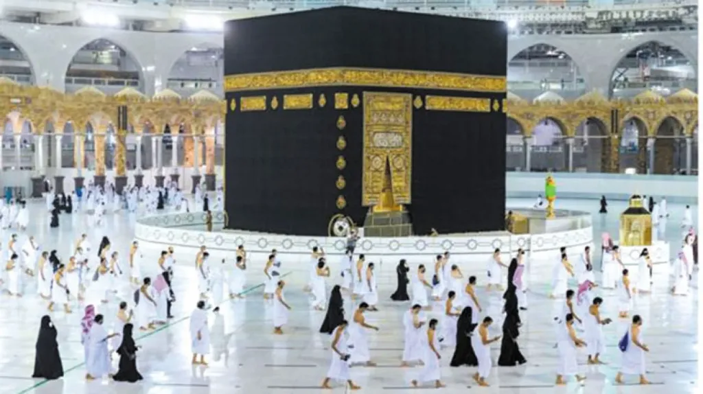 اجتماع حاسم للجنة العليا بوزارة السياحة لإقرار الضوابط النهائية للعمرة الأسبوع المقبل