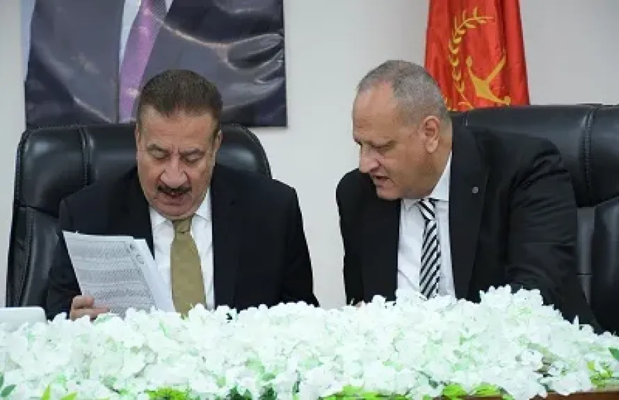 محافظ بورسعيد يتابع انتظام امتحانات الثانوية العامة من غرفة العمليات