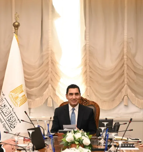 وزير الشباب: دعم الرئيس المحفز الأول للاعبي المنتخب.. و40 ألف مشجع تابعوا المباراة بالعاصمة الجديدة