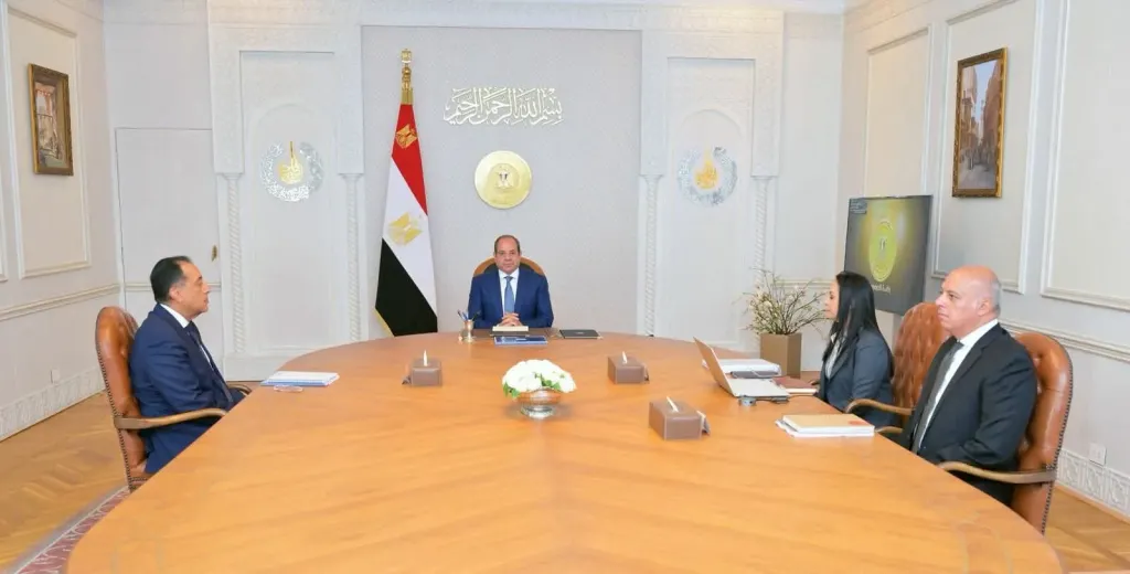 السيسي يوجه بمتابعة تطبيق برنامج تكافل وكرامة وإعداد تقرير سنوي لقياس أثره الاجتماعي والاقتصادي والتنموي