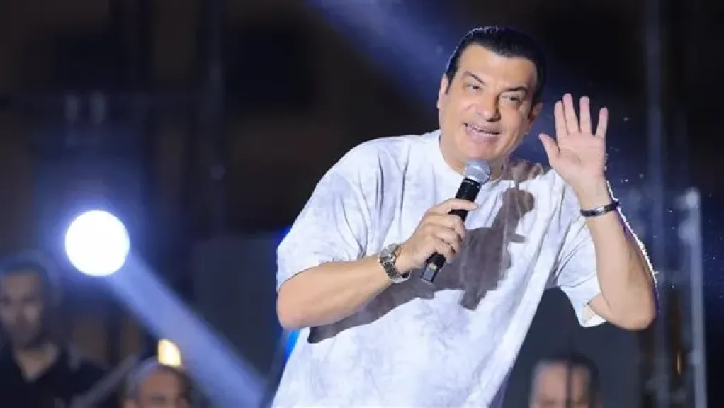 إيهاب توفيق يستعد لإحياء حفلات بالساحل الشمالي