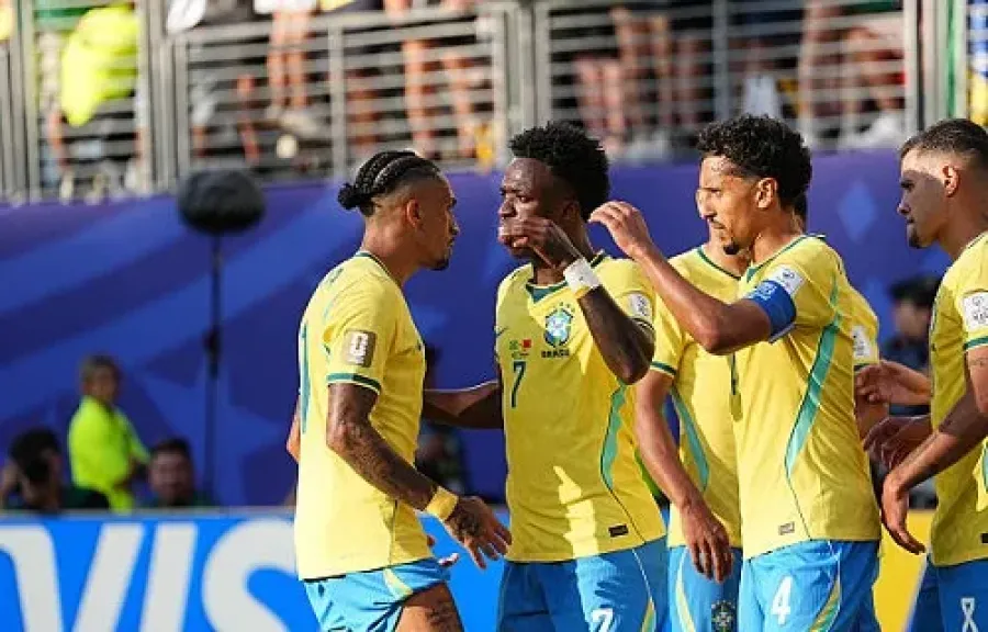 البرازيل تصطدم باليابان في دور الـ32 بكأس العالم